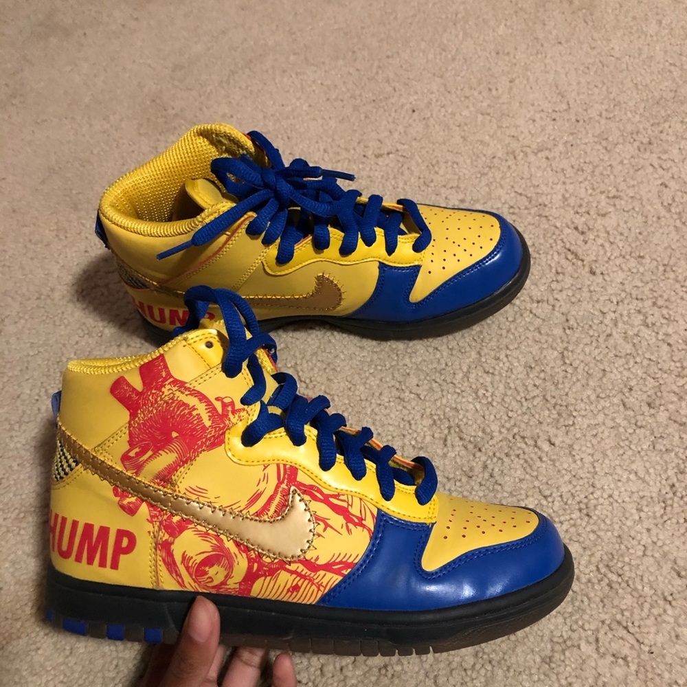 nike sb dunk high doernbecher 5.5y